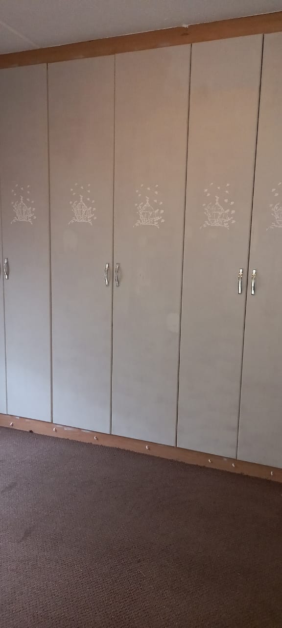 2 Bedroom Property for Sale in Vaalpark Free State